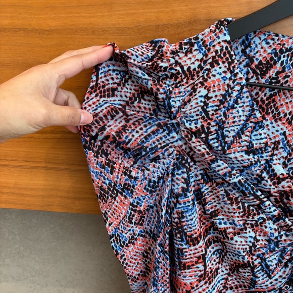 NWOT Diane von Furstenberg Roland ruched printed mesh bodysuit, Size M - Picture 12 of 15